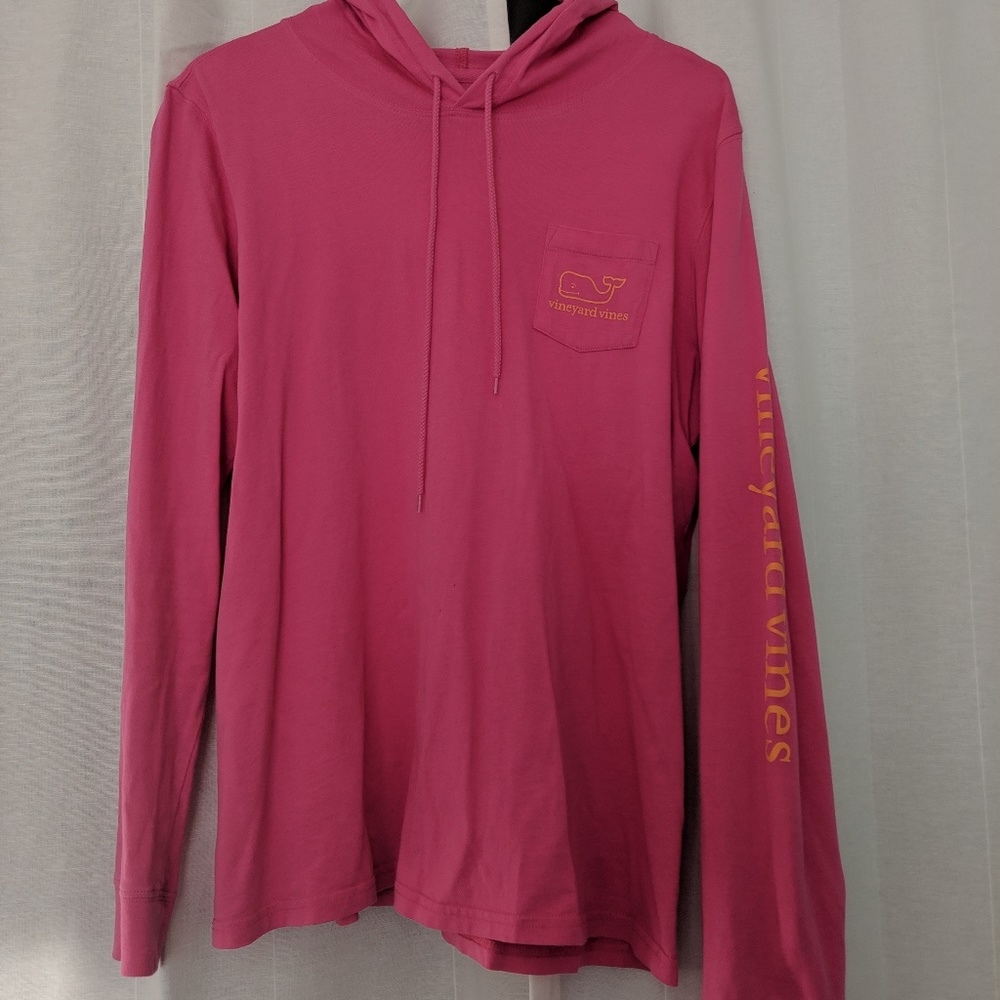 Vineyard Vines long sleeve with hood preppy